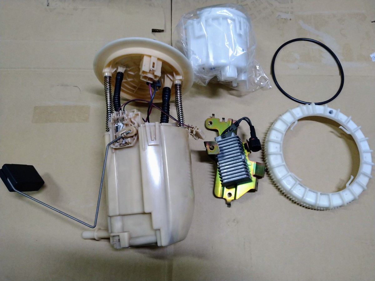 ゼロクラウン GRS180 18クラウン アスリート 燃料ポンプ フューエル