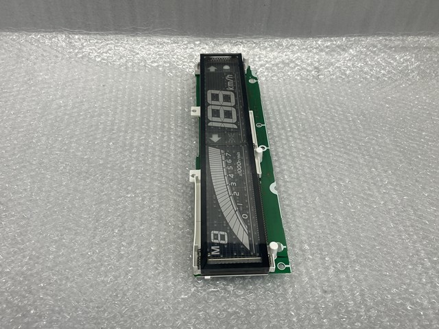 平成19年 メーター基板 ステップワゴン DBA-RG1 スピードメーター タコメーター 検索 RG2 RG3 基盤 液晶 部分 ステップワゴン スピードメーター メーター基板 タコメーター スピード 平成