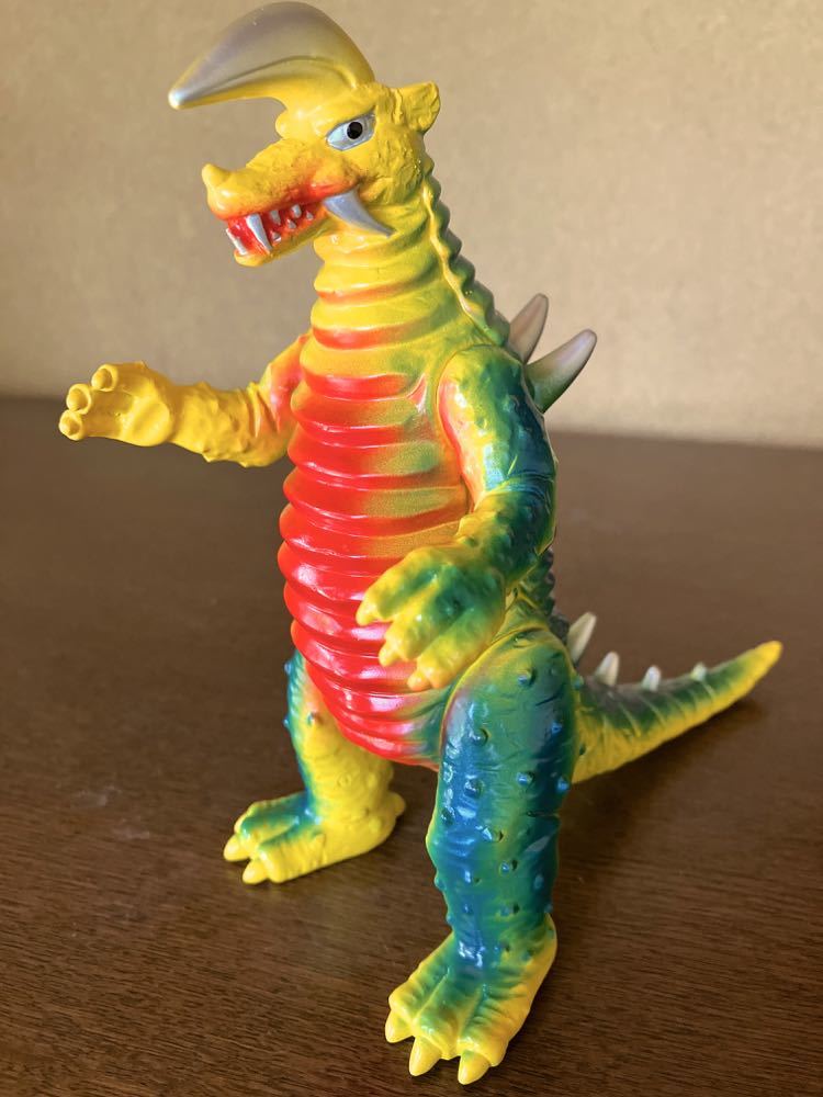 ブラックキング ブルマァク色 ウルトラ怪獣 塗装品 検索 バンダイ
