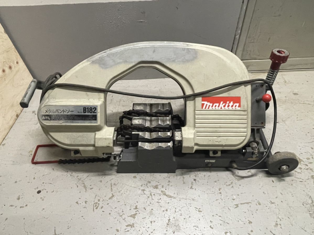 マキタ メタルバンドソー B182 金属バンドソー 切断機 帯鋸　 通電確認済み(2641)