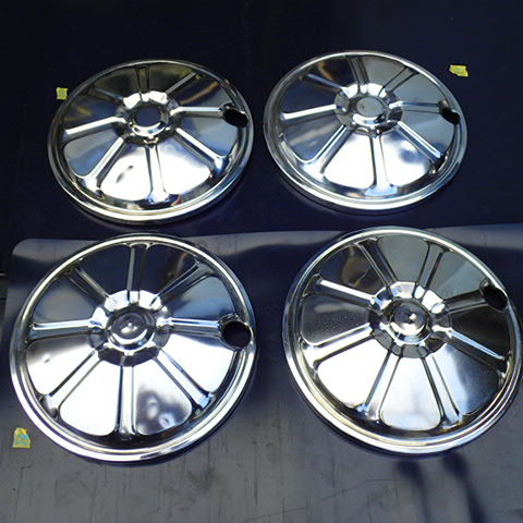 ②　スバル　３６０　R2　ホイールキャップ　カバー　部品取り　旧車