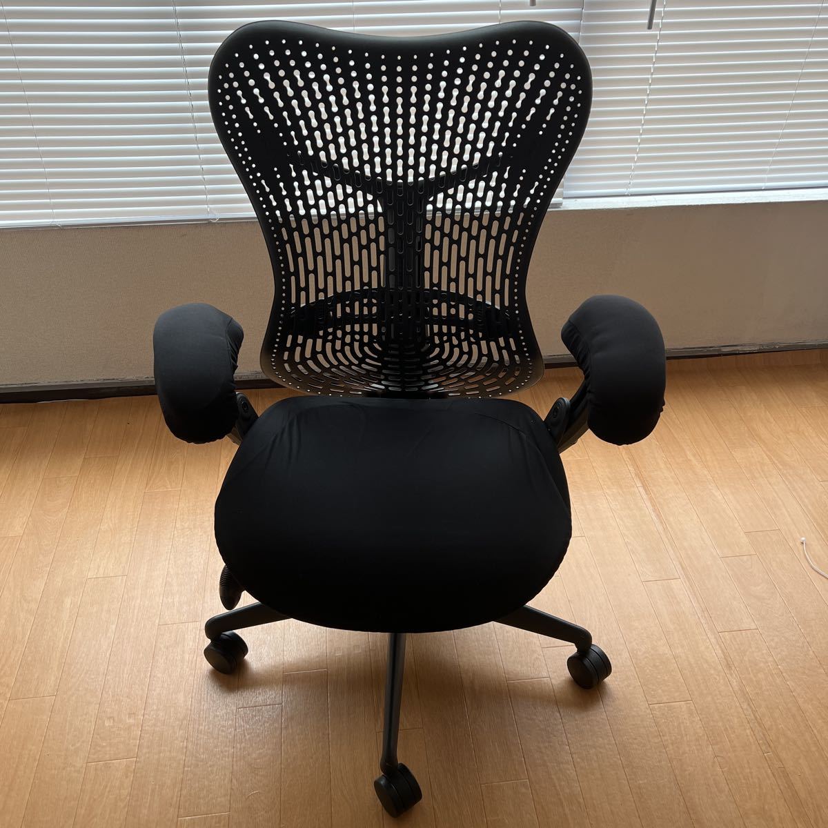 ハーマンミラー　herman miller　kumy ハーマンミラー Herman Miller ／ ミラチェア 【公式通販】