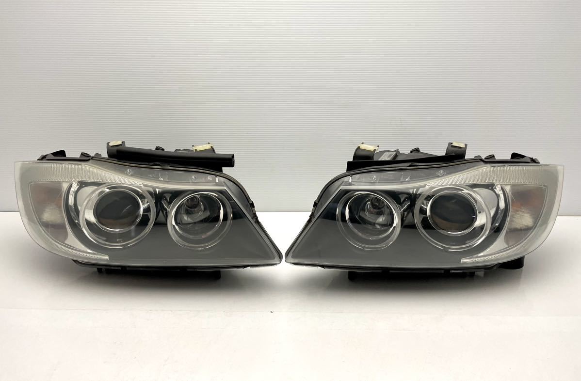 美品 BMW 3シリーズ ABA-VA20 320i E90左右セット ヘッドランプ ヘッド