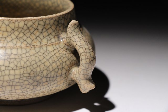 ☆寒椿☆哥窯香炉 双耳 幅約14cm×約12cm (検)氷