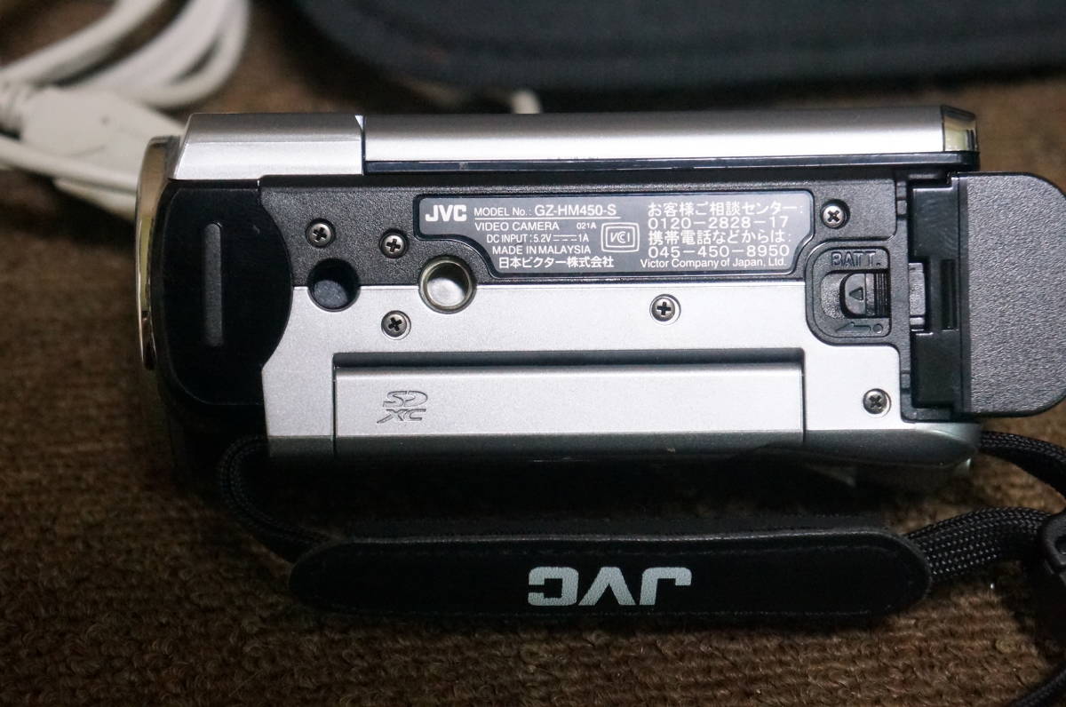 中古美品 JVC Everio GZ-HM450-S エブリオ シルバー デジタルビデオ