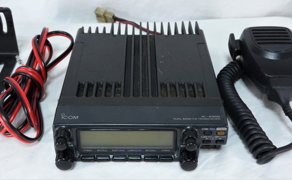 ICOM 144/430M ディユアルバンドIC-2350D アイコムIC-2350 アイコム IC-2350D 50W/35W 144/430 デュアルバンド