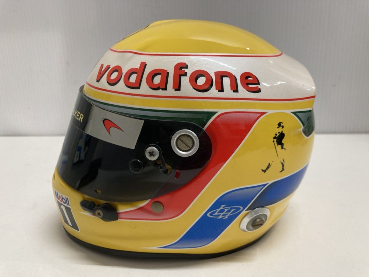 1/2 ミニヘルメット ルイス・ハミルトン ボーダフォン マクラーレン 