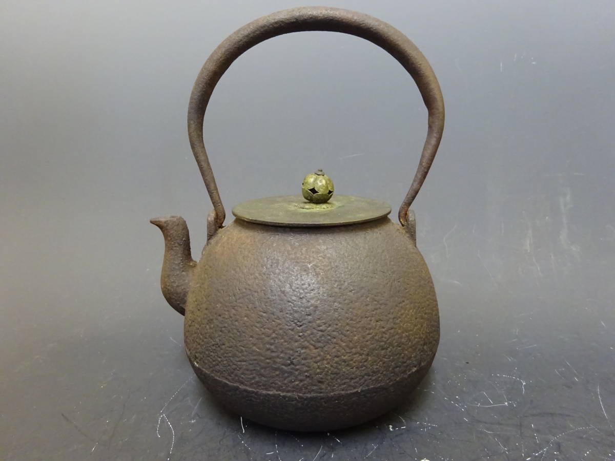 煎茶道具 龍文堂造 柚肌 古作 鉄瓶 煎茶道具 鉄瓶 柚子肌 定番，