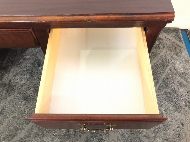 米軍放出品 Thomasville/トーマスビル 片袖デスク 書斎 オフィス 米軍放出品 Thomasville/トーマスビル 片袖デスク 書斎 オフィス