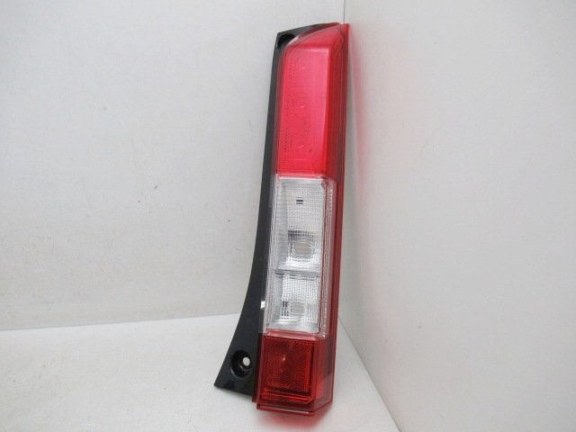 N-VAN JJ1 JJ2 純正 右 テールランプ テールレンズ 220-6228L 33501