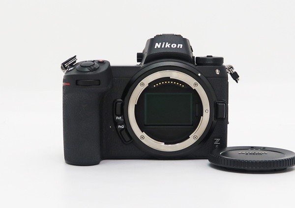 Nikon ボディ Z6 Z6III [ボディ単体] シャッター数3900程度 ◇美品