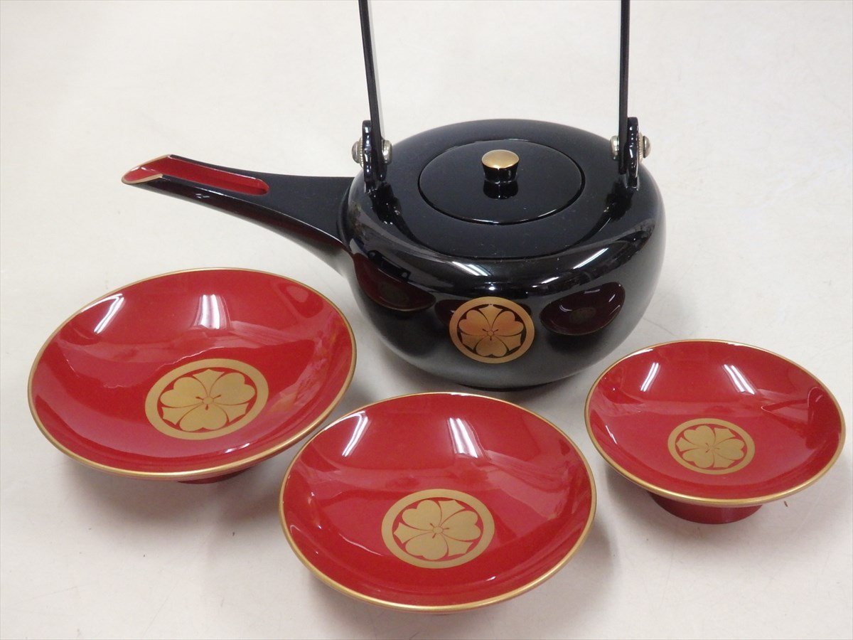 ☆極上！五島屋謹製【輪島塗 屠蘇器 共箱】木製漆器 丸に剣片喰の紋