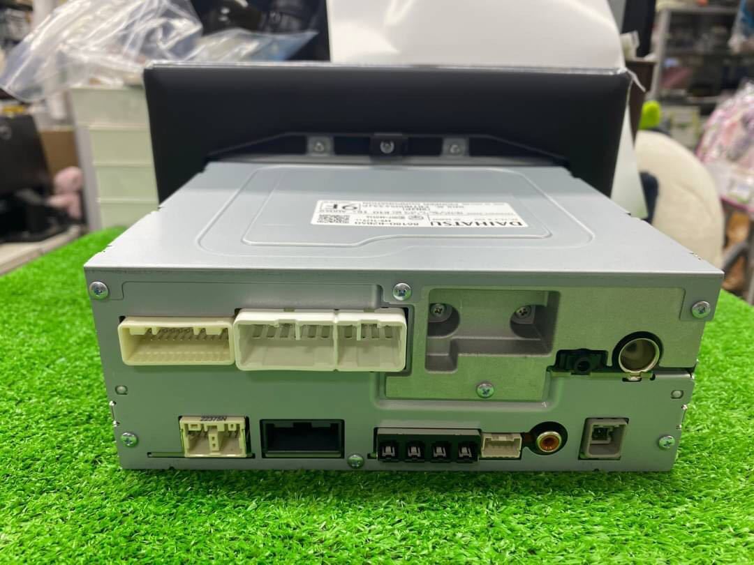 ○A8464 新車外し ダイハツ 純正ディスプレイオーディオ 86180-B2A70