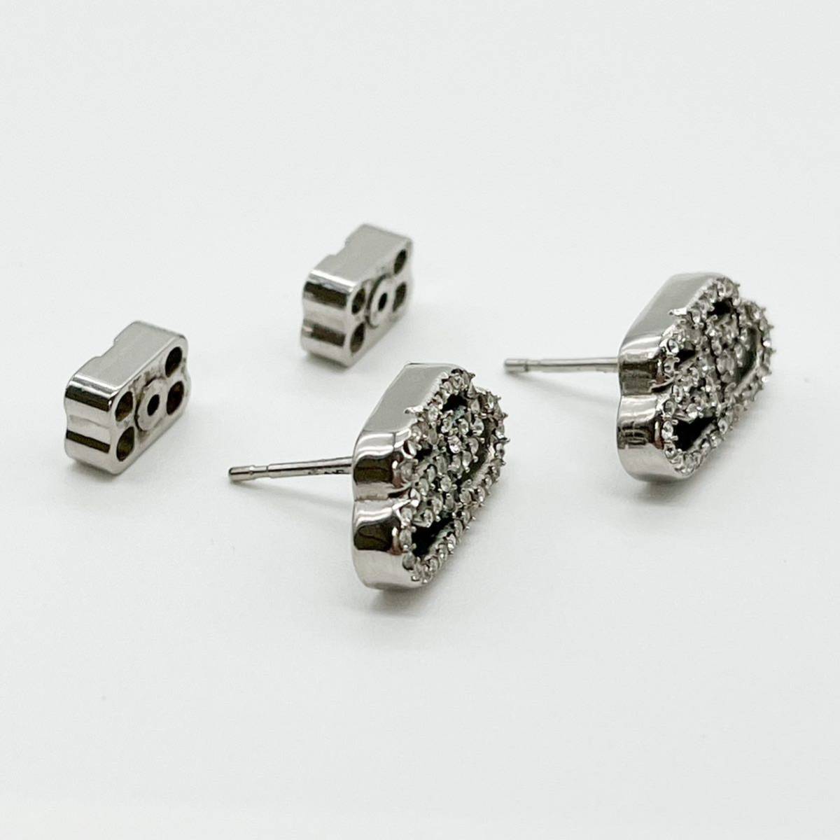 BALENCIAGA ピアス 両耳 BB きら 