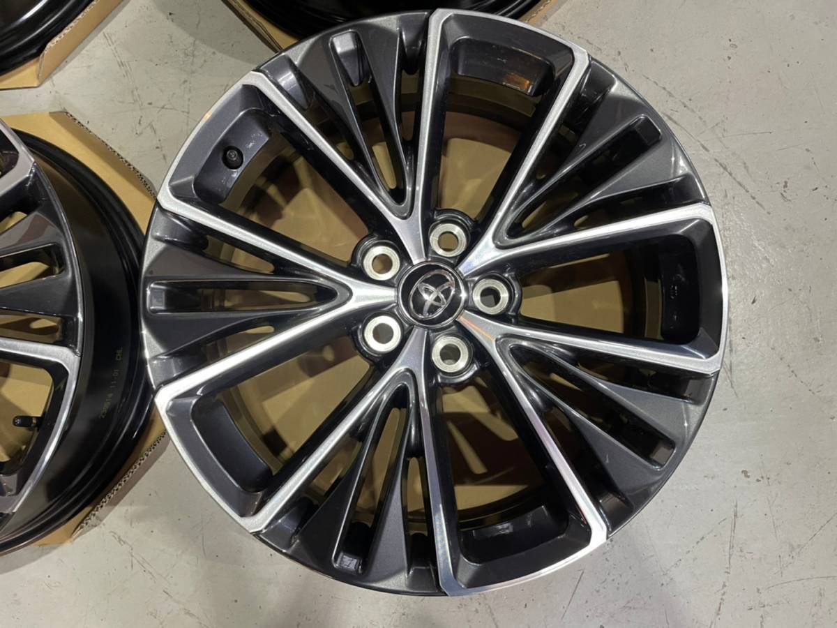 新型プリウス 新車外し 純正19インチ アルミホイール 4本セット 
