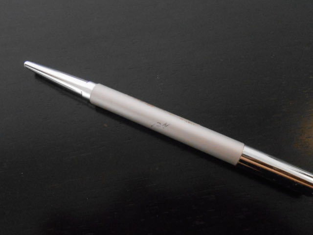 ピエヌ デュアルブロークリエーター用ホルダー 資生堂 アイブロウ 廃版
