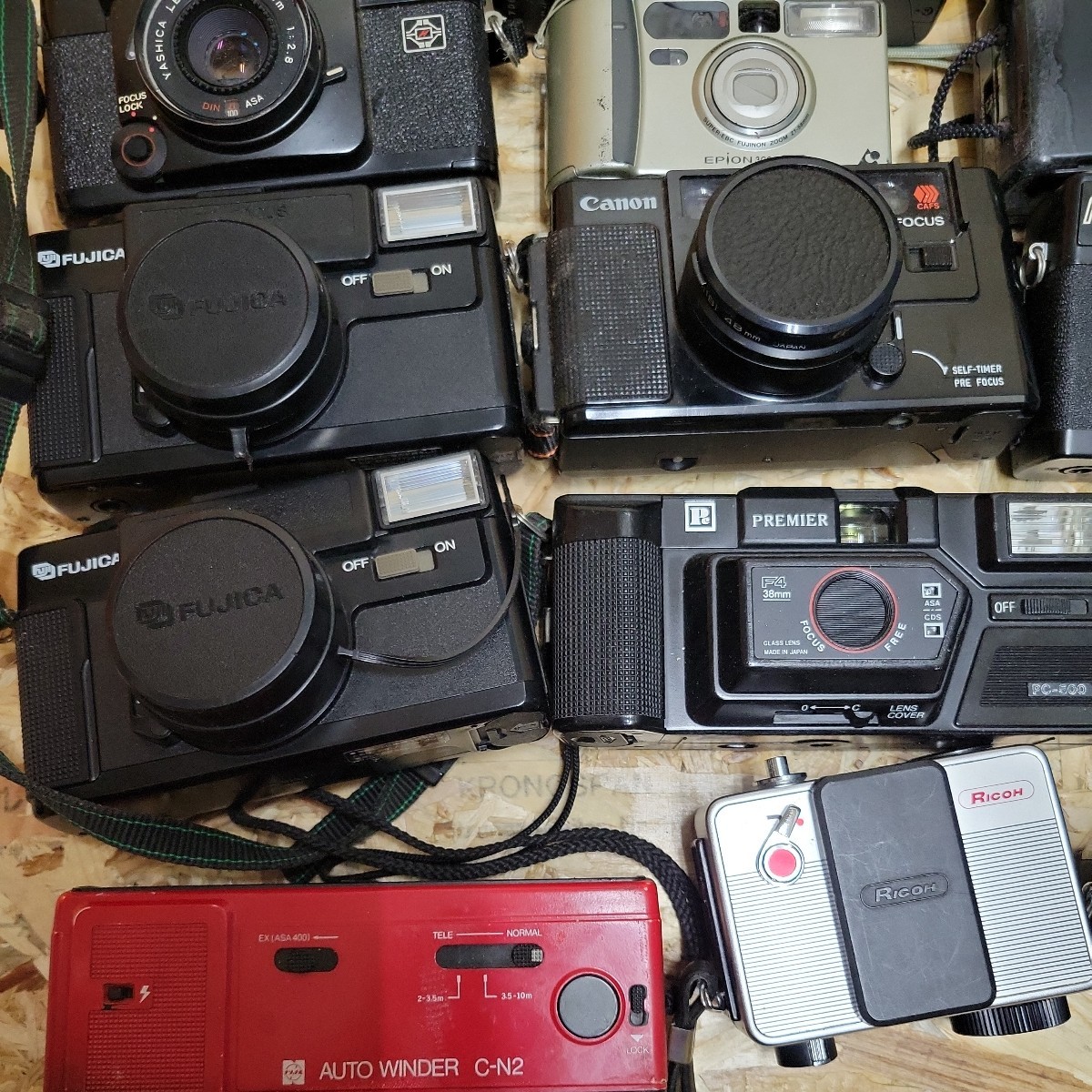 カメラ ☆レトロOLYMPUS☆FUJICA☆ EPiON☆フィルムカメラ3台セット