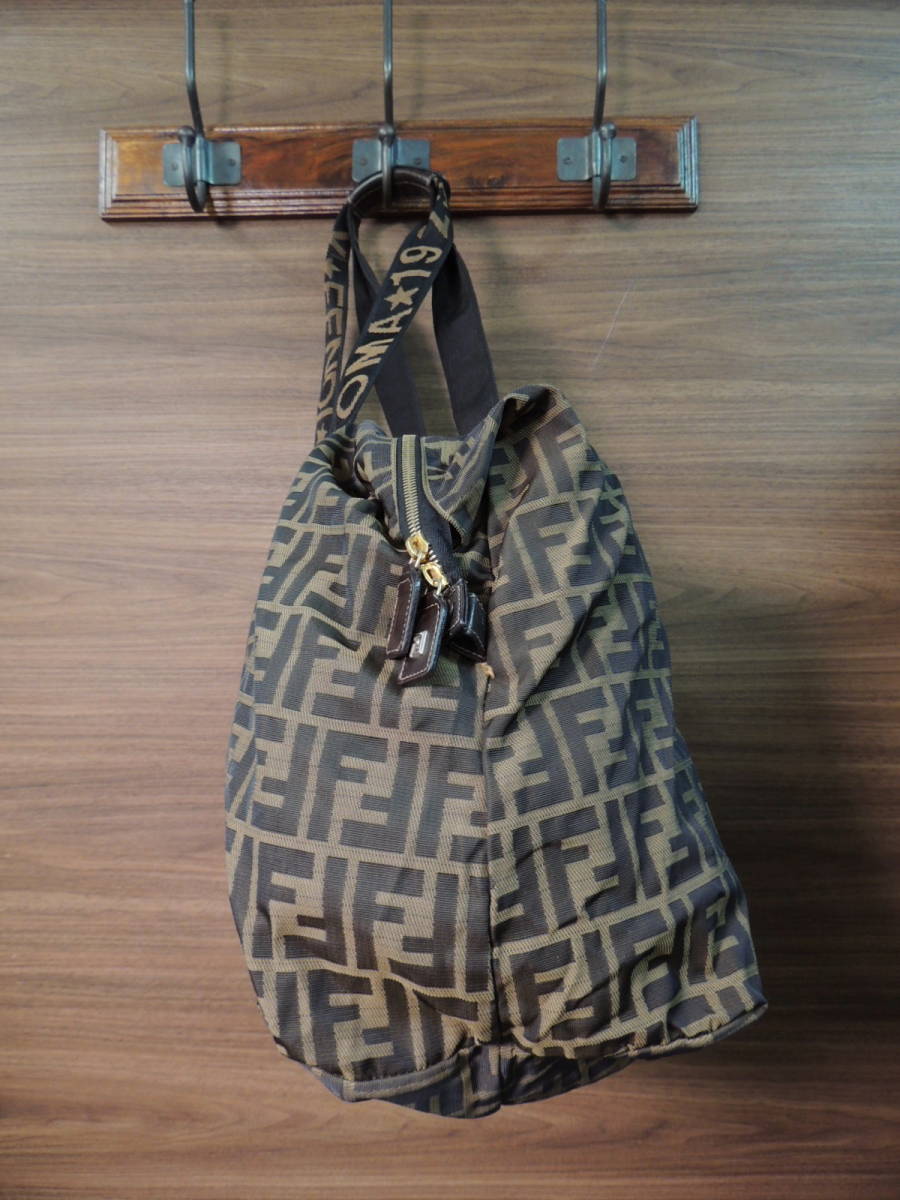 ◇ 正規 本物 フェンディ FENDI イタリア製 ロゴ ジャガード 