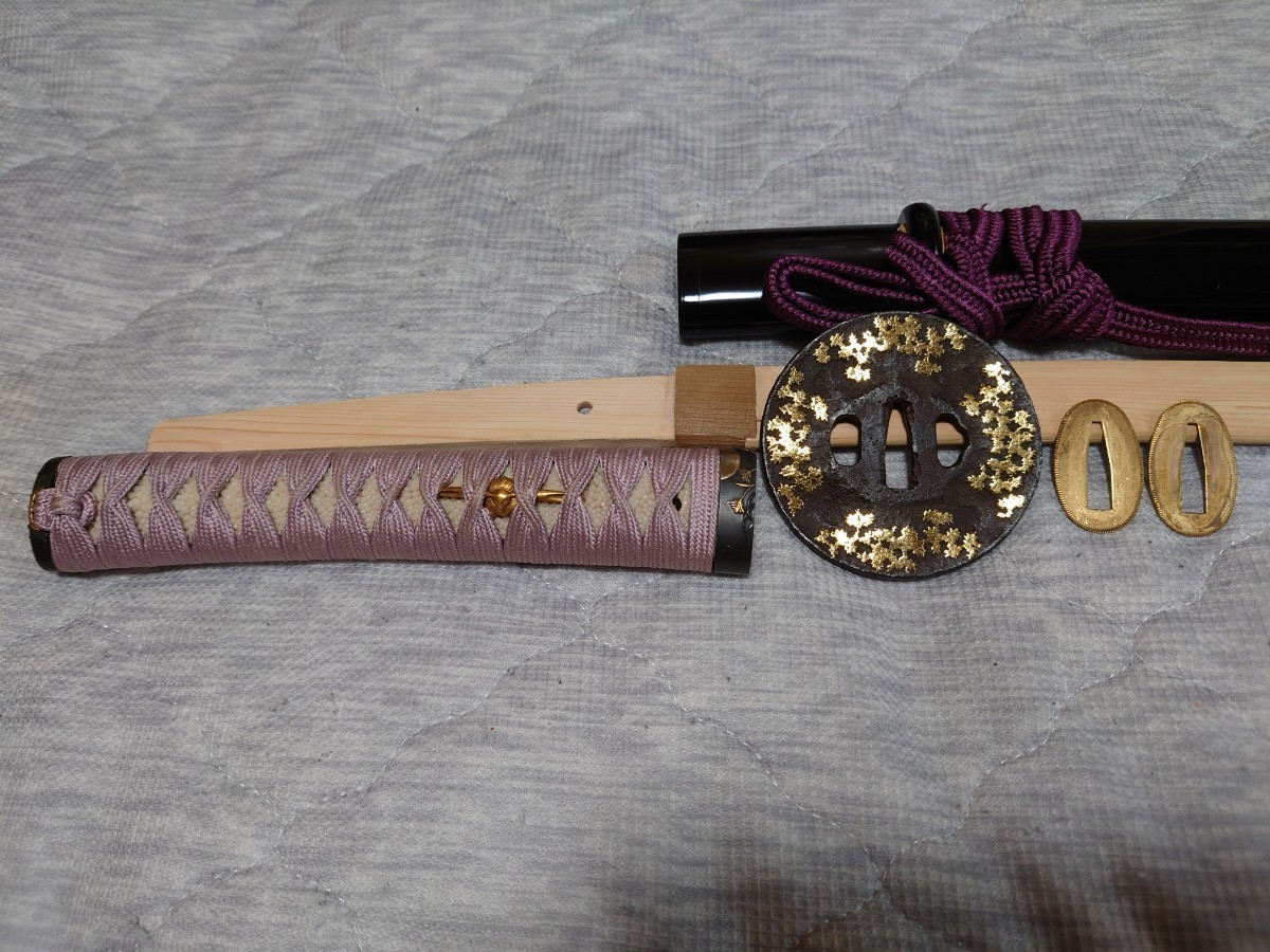 極上刀装具⑦ 大刀拵え。ススキの月、兎図。 太刀、刀、短刀、鍔、小柄