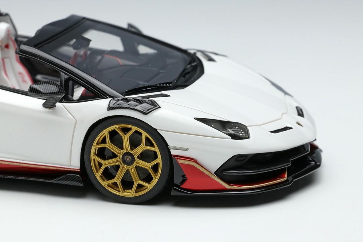 アイドロン 1/43 ランボルギーニ アヴェンタドール SVJ Roadster