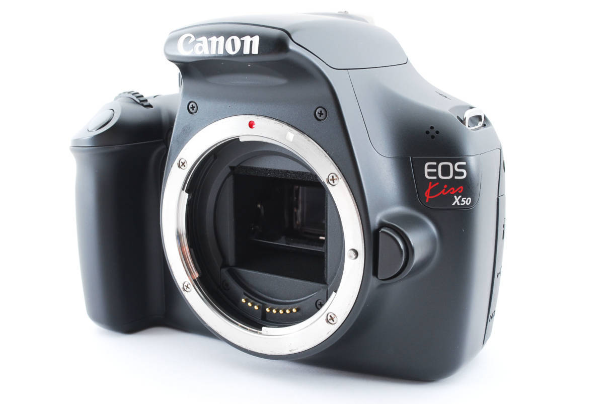 □ 美品 □ キャノン Canon EOS Kiss X50 ボディ ショット数1732回