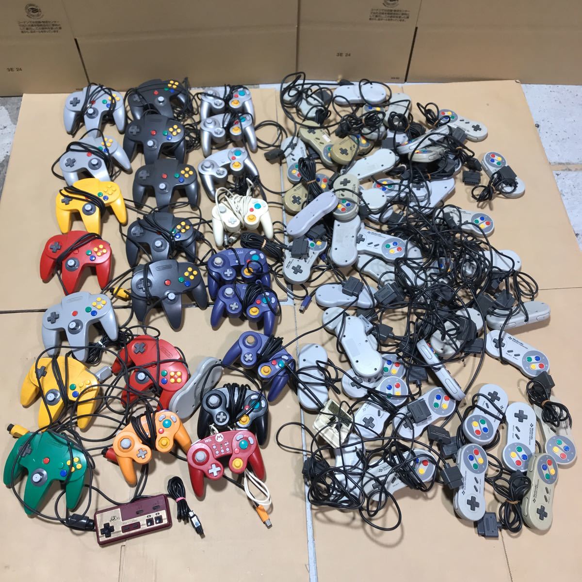 9229★ニンテンドー ゲームキューブコントローラー スーパーファミコン など大量セット 