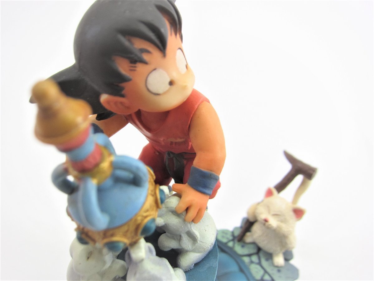 ドラゴンボールカプセル クライシス編 孫悟空 ＆ カリン機 フィギュア