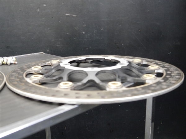 SC82 CBR1000RR-R フロントブレーキローター R52577 CBR1000RR-R SP SC82 純正 フロント ブレーキ ディスクASSY
