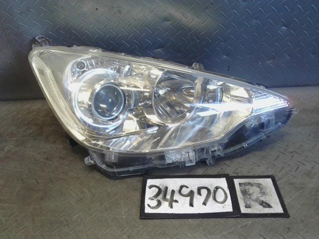 赤字超特価，限定セール アクア DAA-NHP10 右ヘッドライトASSY G 1F7 コイト 52-244 ハロゲン 34970