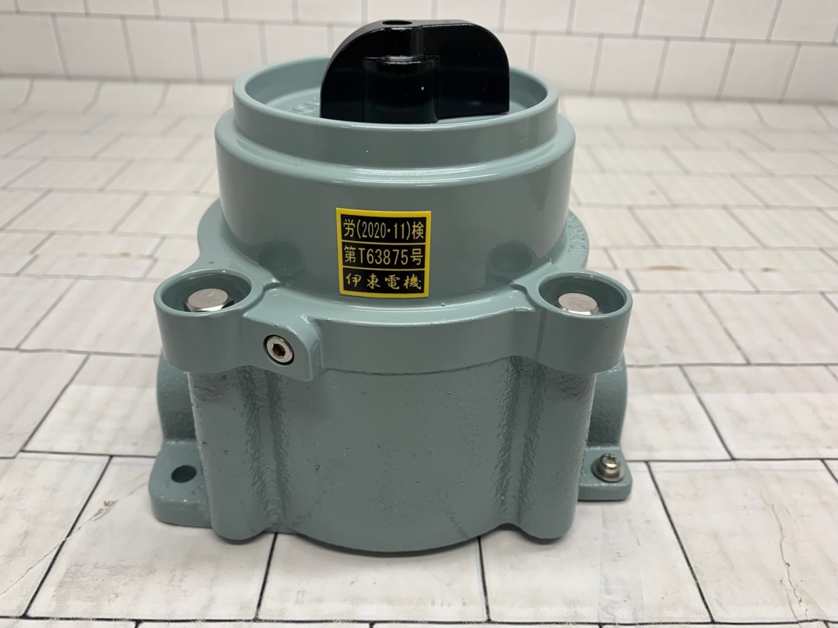 TRIO トリオ SSB トランシーバー TS-830V 無線機 TRIO TRIO TS