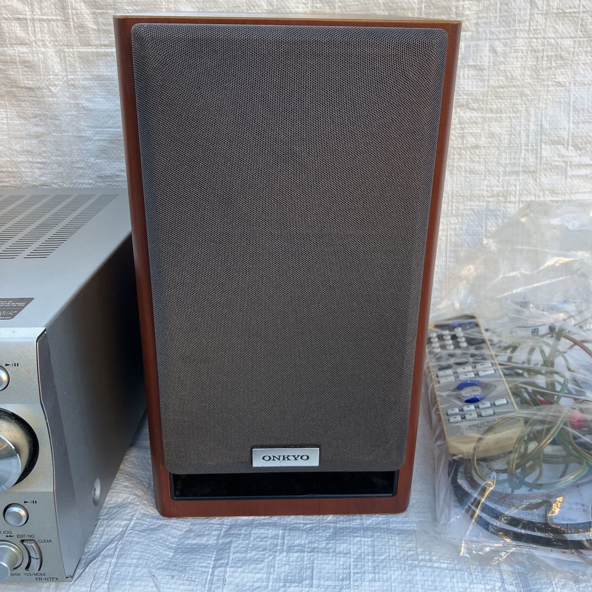 ONKYO オンキョウ FR-N7FX システムコンポ、リモコン付き 動作 ONKYO オンキョウ FR-N7FX システムコンポ、リモコン付き 動作
