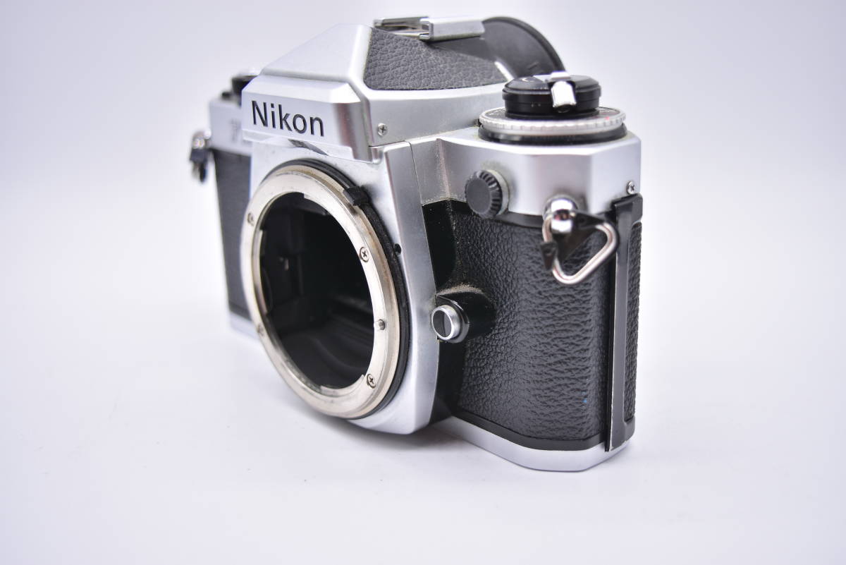Nikon FE2 シルバー ボディ ジャンク #3 新作，セール】 ☆良品☆ ニコン NIKON FE2 ボディ シルバー G1432＃3987