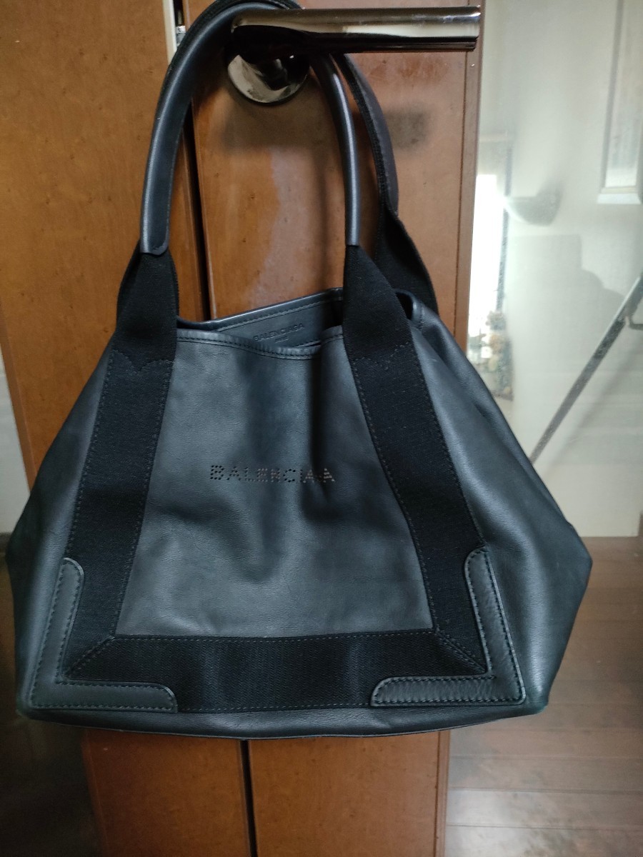 バレンシアガ　トートバッグ　黒　