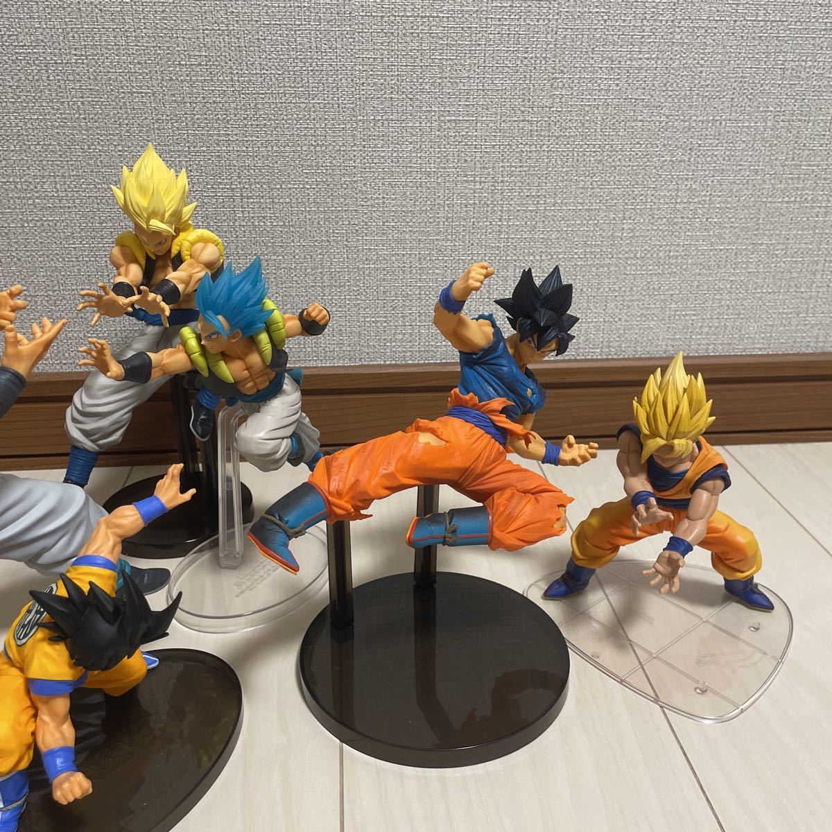 ドラゴンボール フィギュア 一番くじ 孫悟空 ゴジータ ブロリー