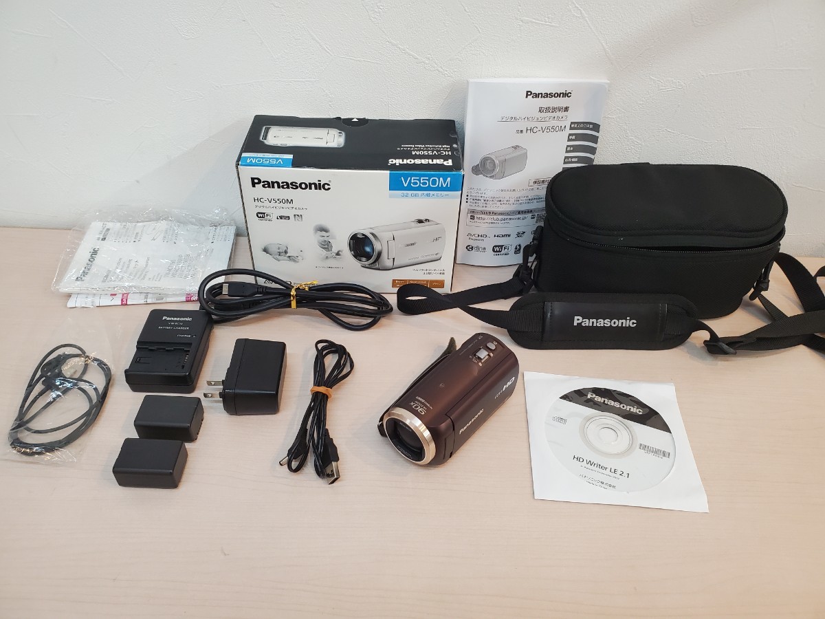 超美品 別売り純正充電器等セット Panasonic ビデオカメラ HC-V550M ブラウン 付属品完備