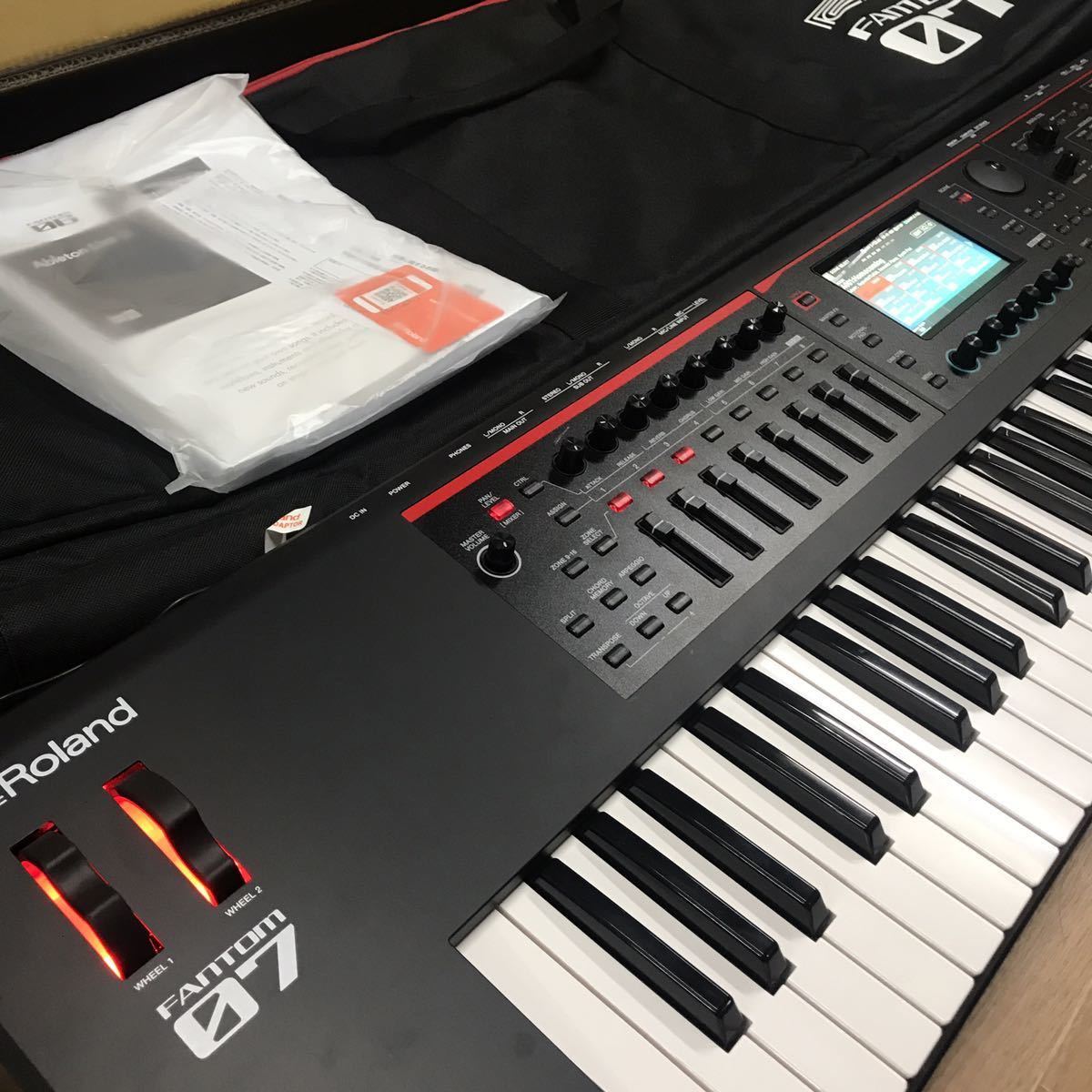 Roland FANTOM-07 ソフトケース 取扱説明書一式 Roland - シンセサイザー roland シンプル4点 Synthesizer