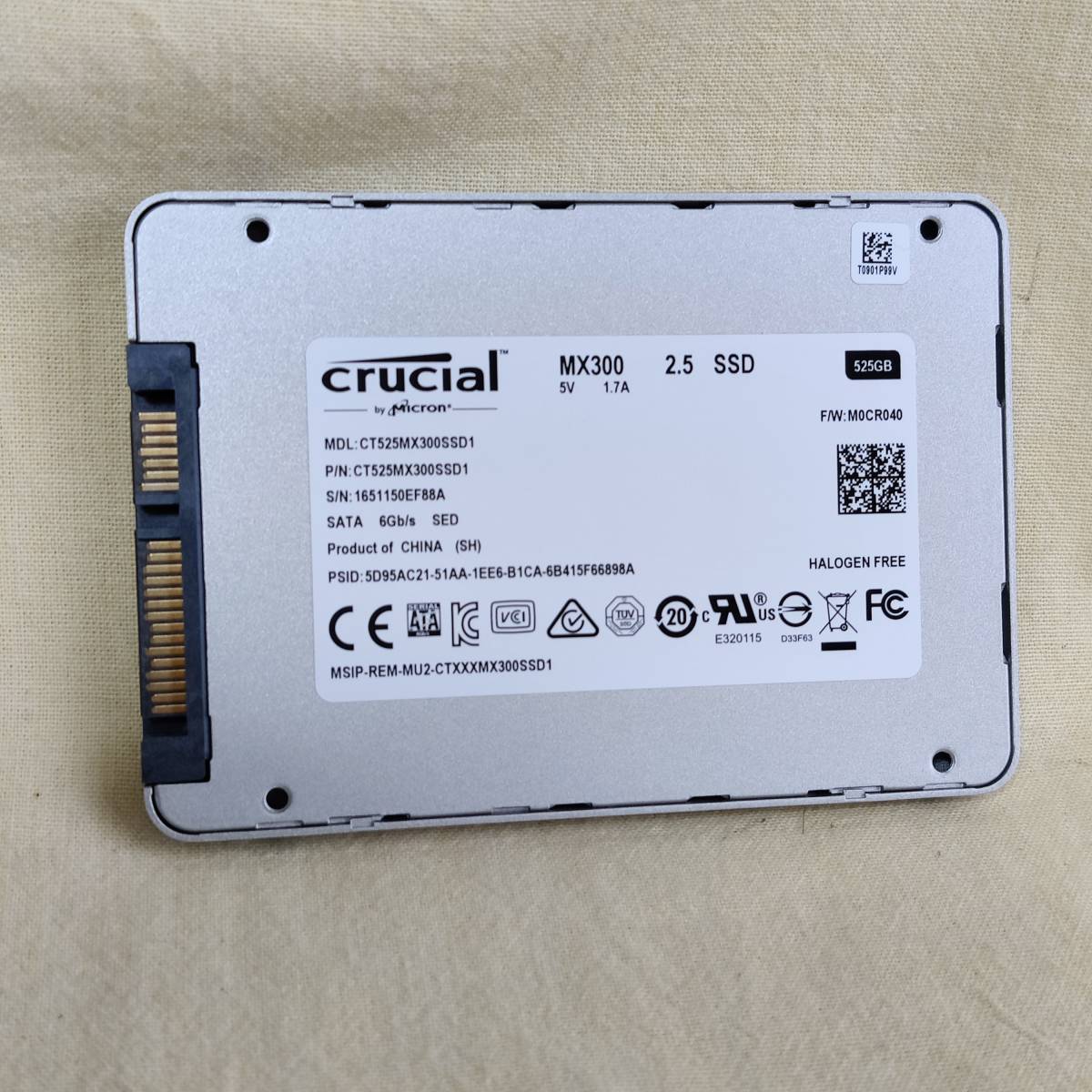 【0EF88A】Crucial CT525MX300SSD1 SSD 525GB MX300