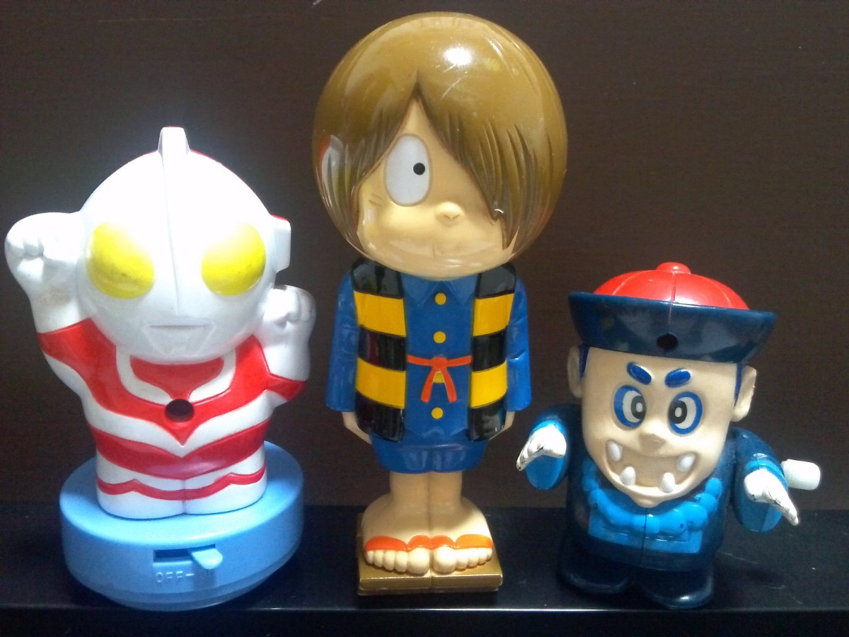 【80~90年代 ジャンク】『ゲゲゲの鬼太郎しゃべる鬼太郎』『キョンシー ゼンマイ式』『BEETLANDウルトラマン シュワッチ音センサーライト』