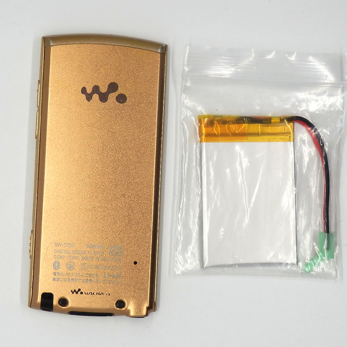 美品 大容量16GB バッテリー新品交換済 ウォークマン NW-S765