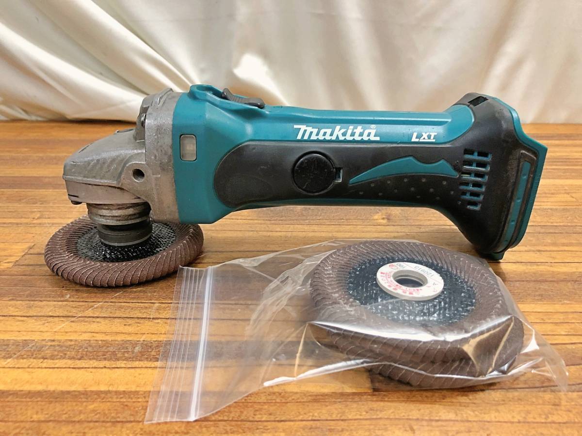 makita 100mm 充電式ディスクグラインダ GA402D 18V 動作確認済 砥石付き 000651 管230819 CRAR