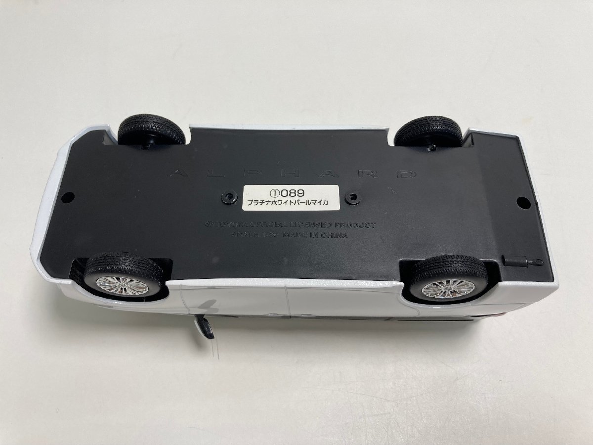 【★35-1819】■中古■トヨタ アルファード プラチナホワイトパールマイカ ミニカー　1/30（5956） トヨタ アルファード ハイブリッド