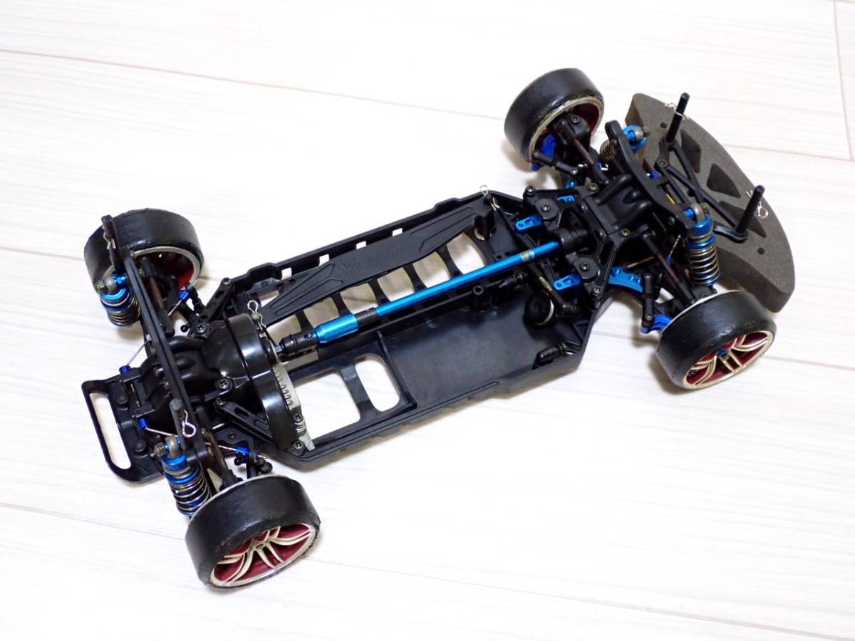 ヨコモ ドリフトパッケージ シャーシ オプションパーツ多数付 ヨコモ