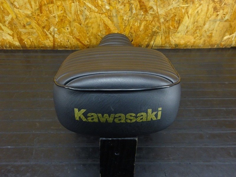 月 Webike 【230814】W800(EJ800A-005)◇ シート | KAWASAKI カワサキ