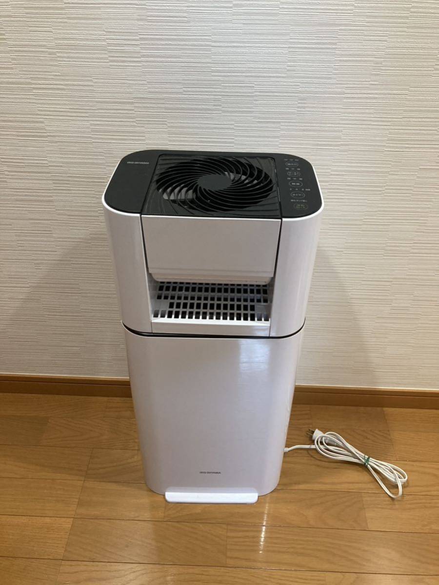 アイリスオーヤマ 衣類乾燥除湿機 DCE-6515 ホワイト 2020年製 家電