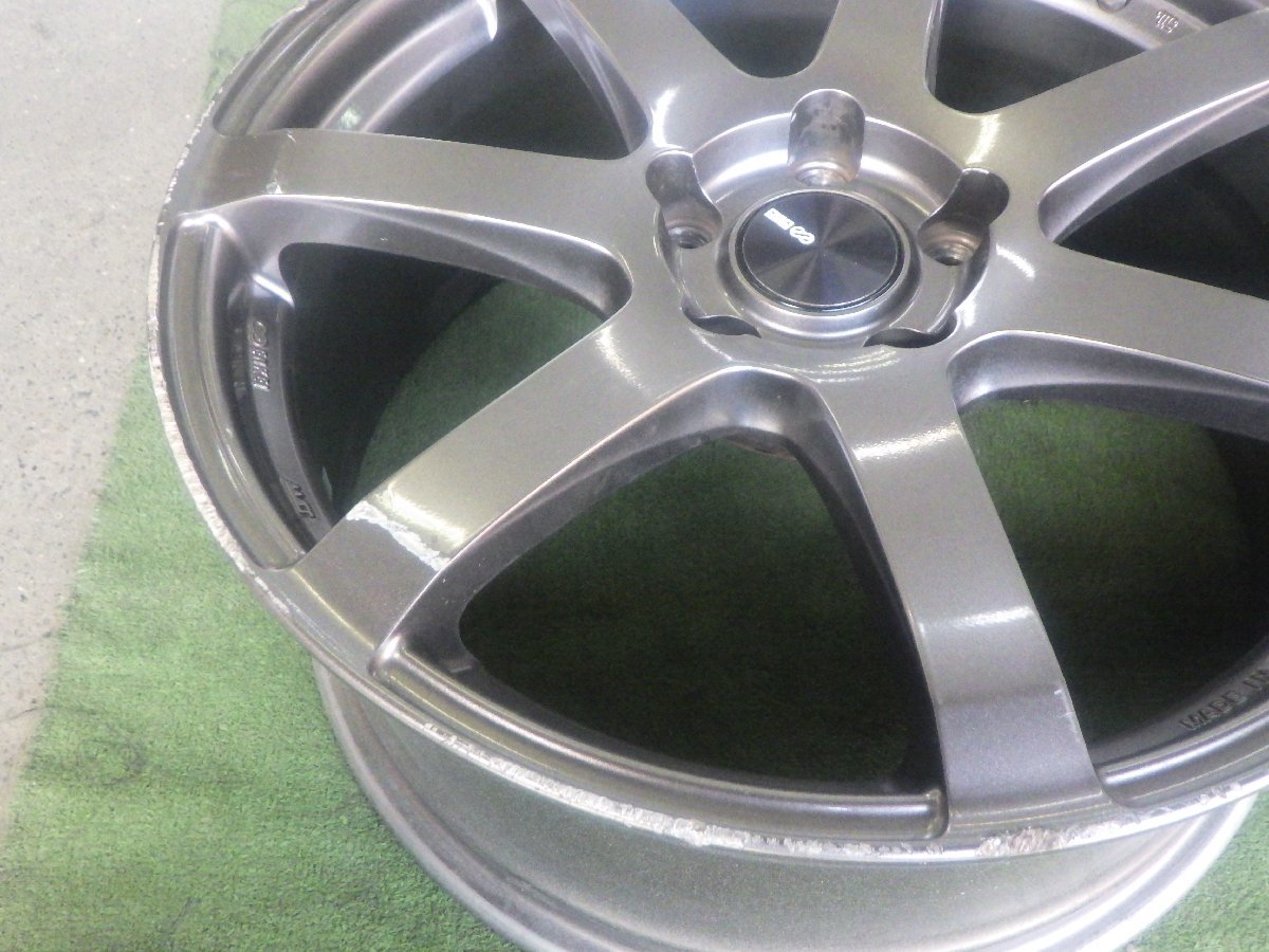 タイヤ、ホイール 18インチ8JJ+45 PCD114.3 5穴