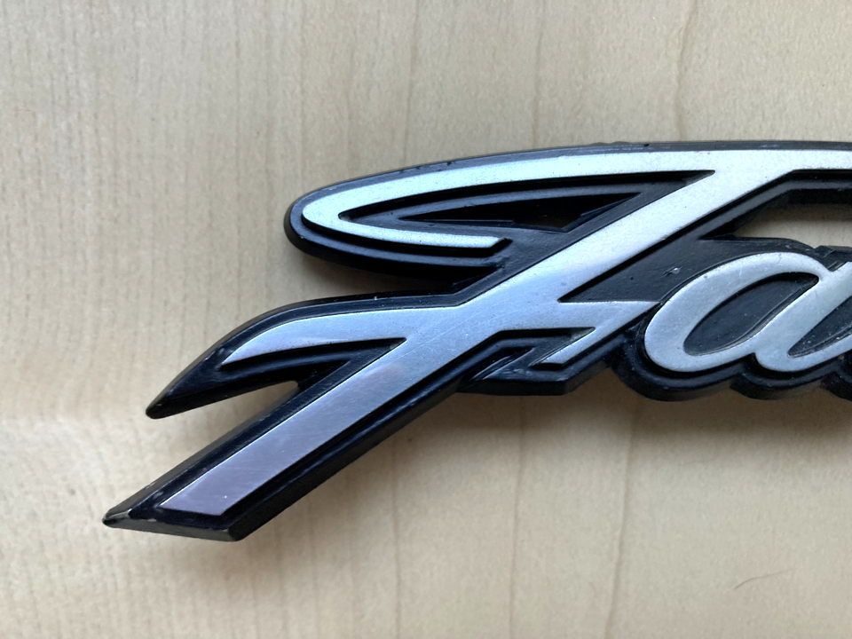 フェアレディZ S30 両サイド エンブレム フェアレディZ S30 両サイド エンブレム