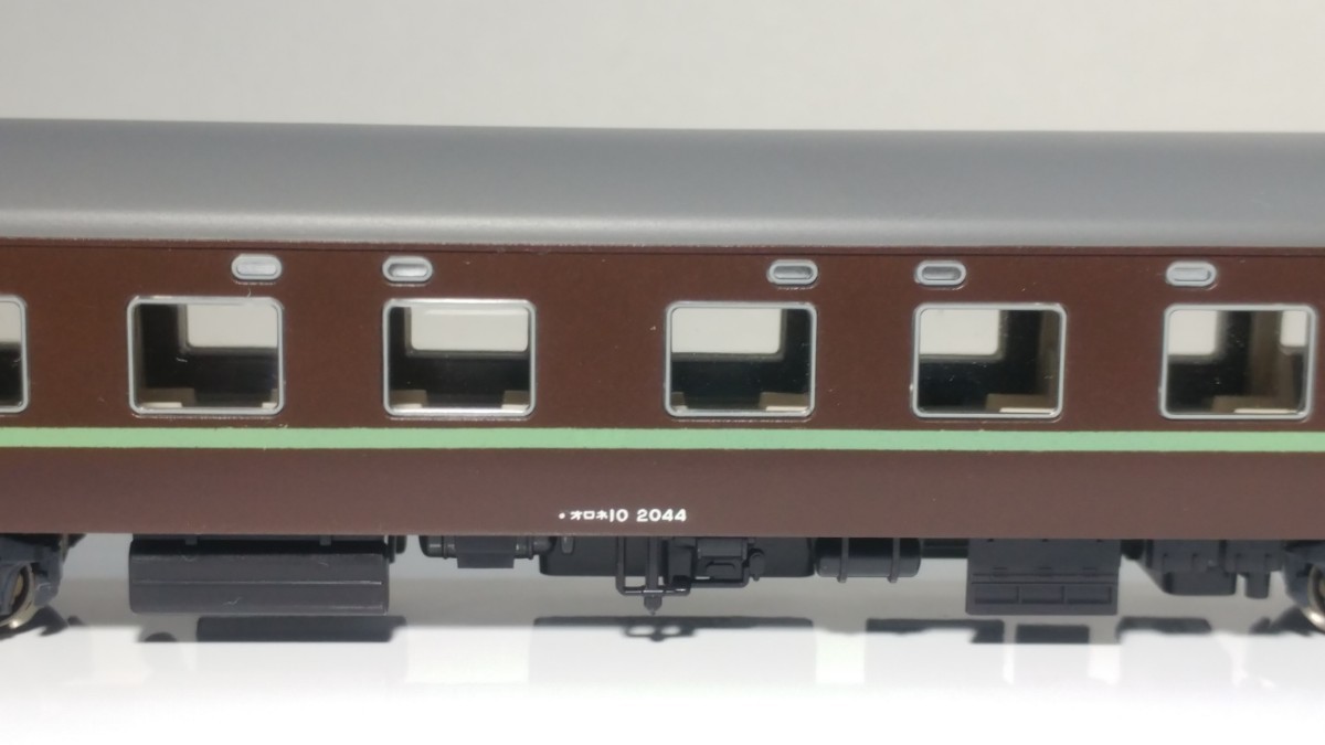 KATO Nゲージ オロネ10 茶色淡緑帯 塗り替え加工品 客車急行 寝台車