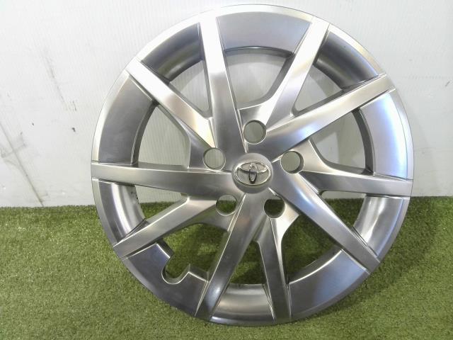 プリウスα DAA-ZVW41W ホイールキャップ 070 42611-47230 ホイール