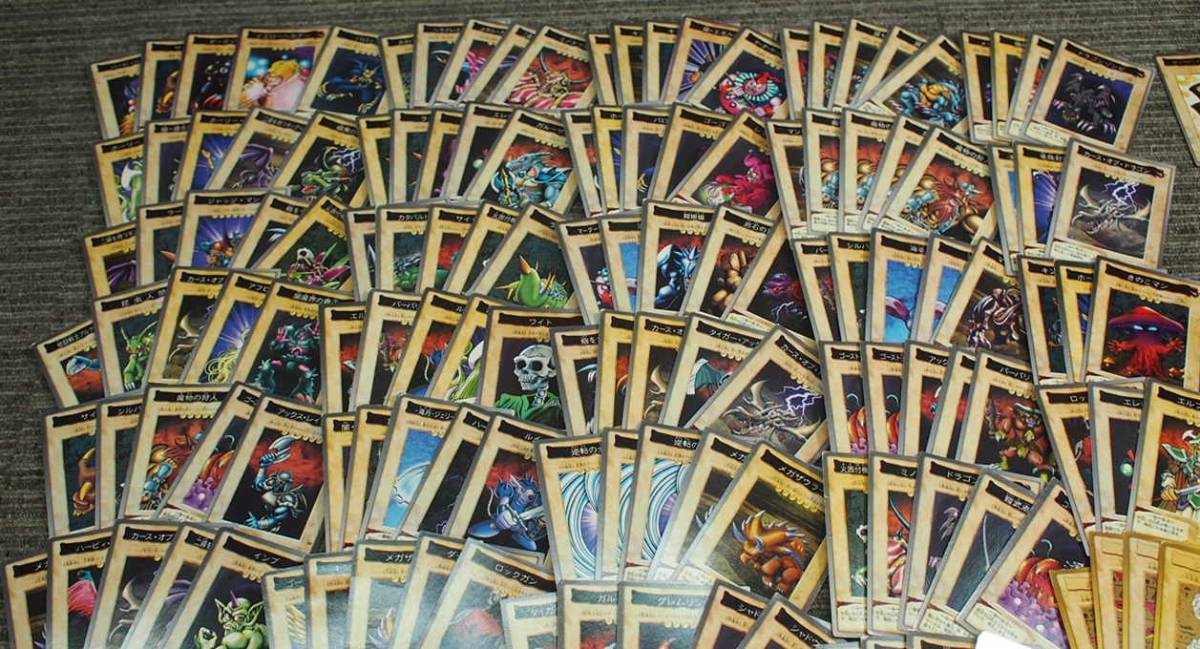 YI オ8-300 バンダイ版 遊戯王カード おまとめセット - バンダイ YI オ8-300 バンダイ版 遊戯王カード おまとめセット - バンダイ