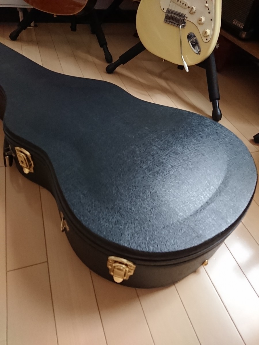 Martin アコースティックギター ハードケース付 楽器、器材 【貴重】Martin マーチン アコースティックギター用 ハード